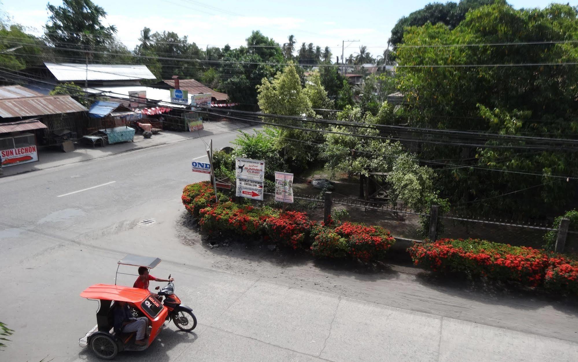 Rozen Suites Paradise General Santos City Esterno foto
